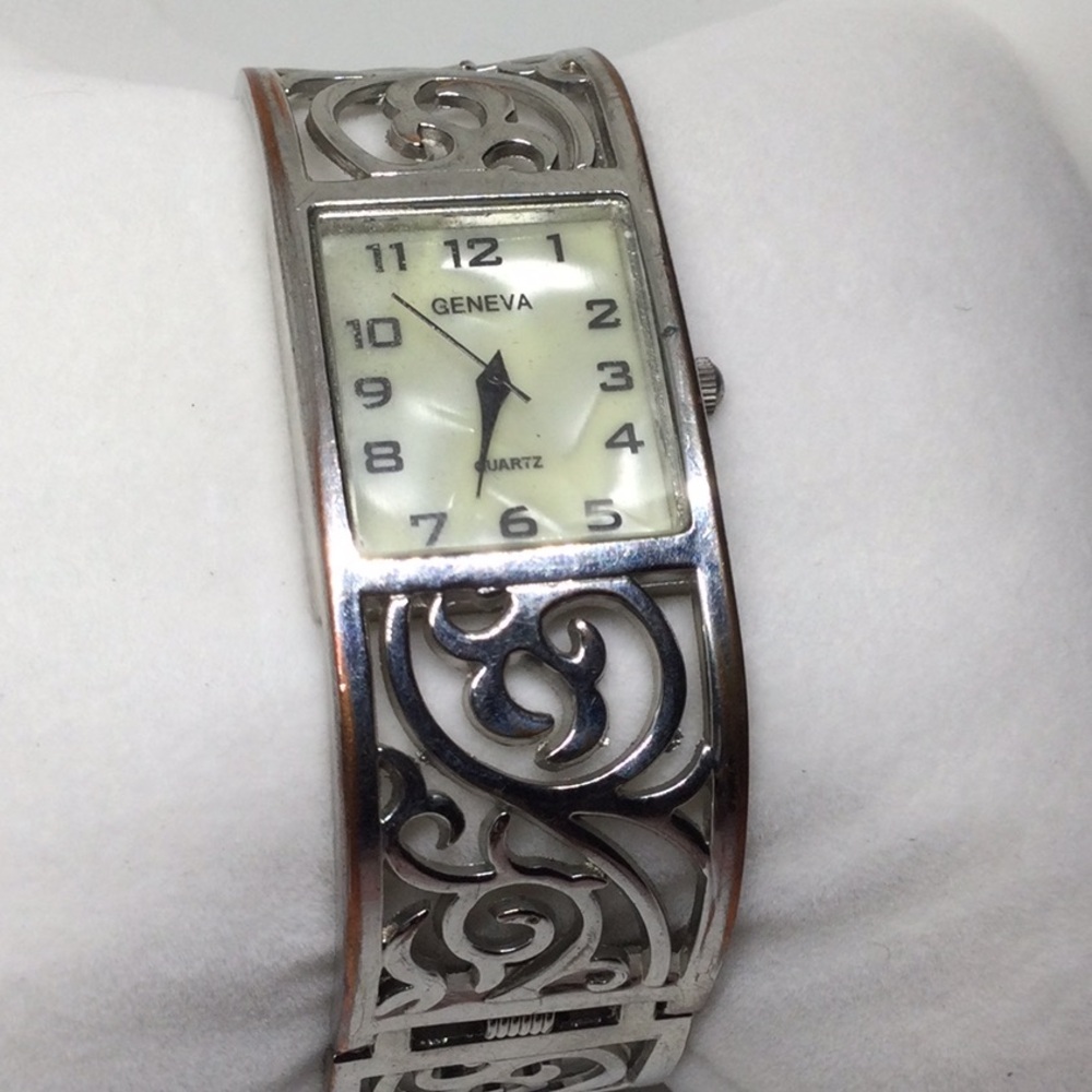 Geneva Watch - Stylish and Decorative